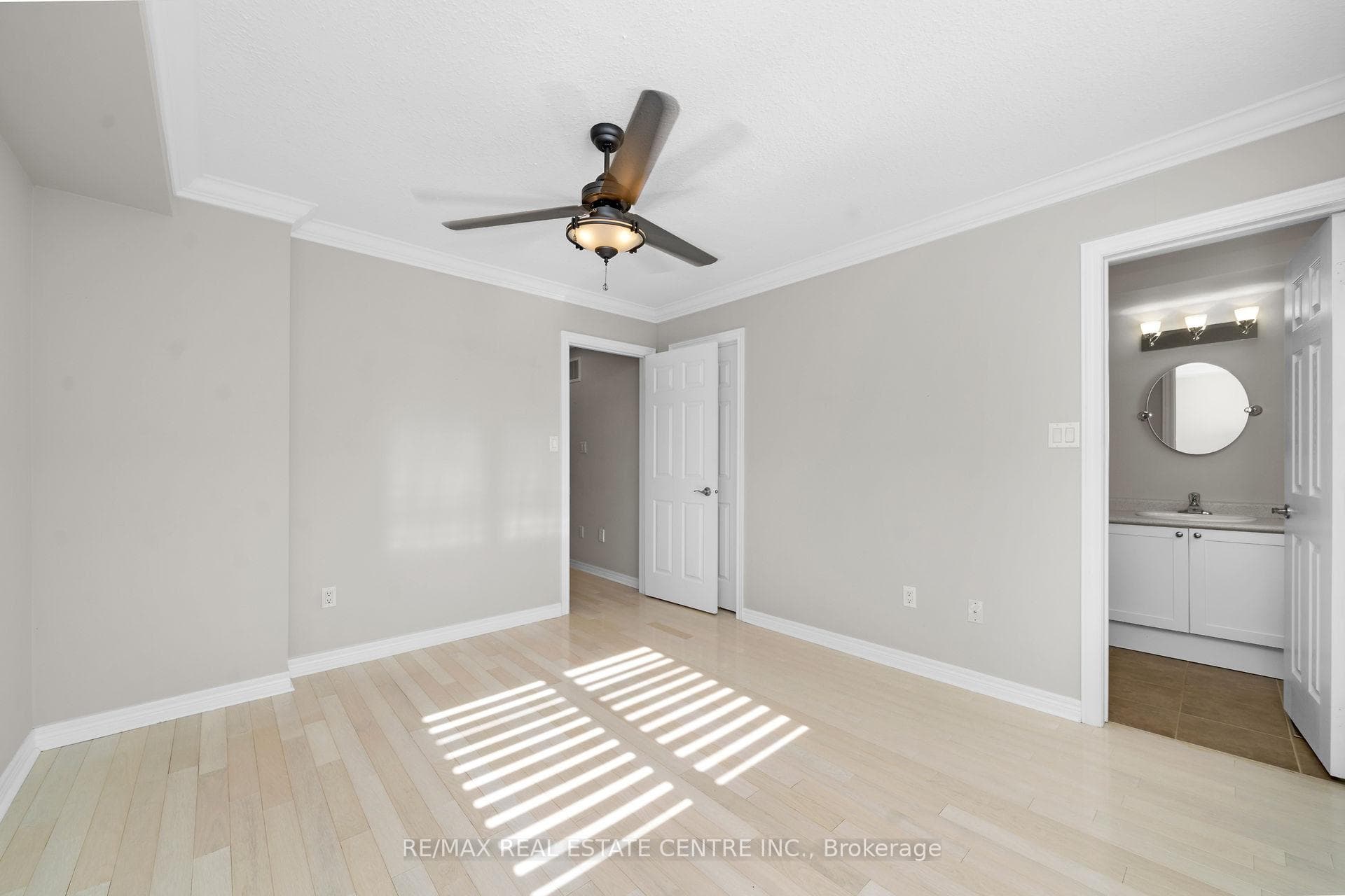 11F James Street photo 22