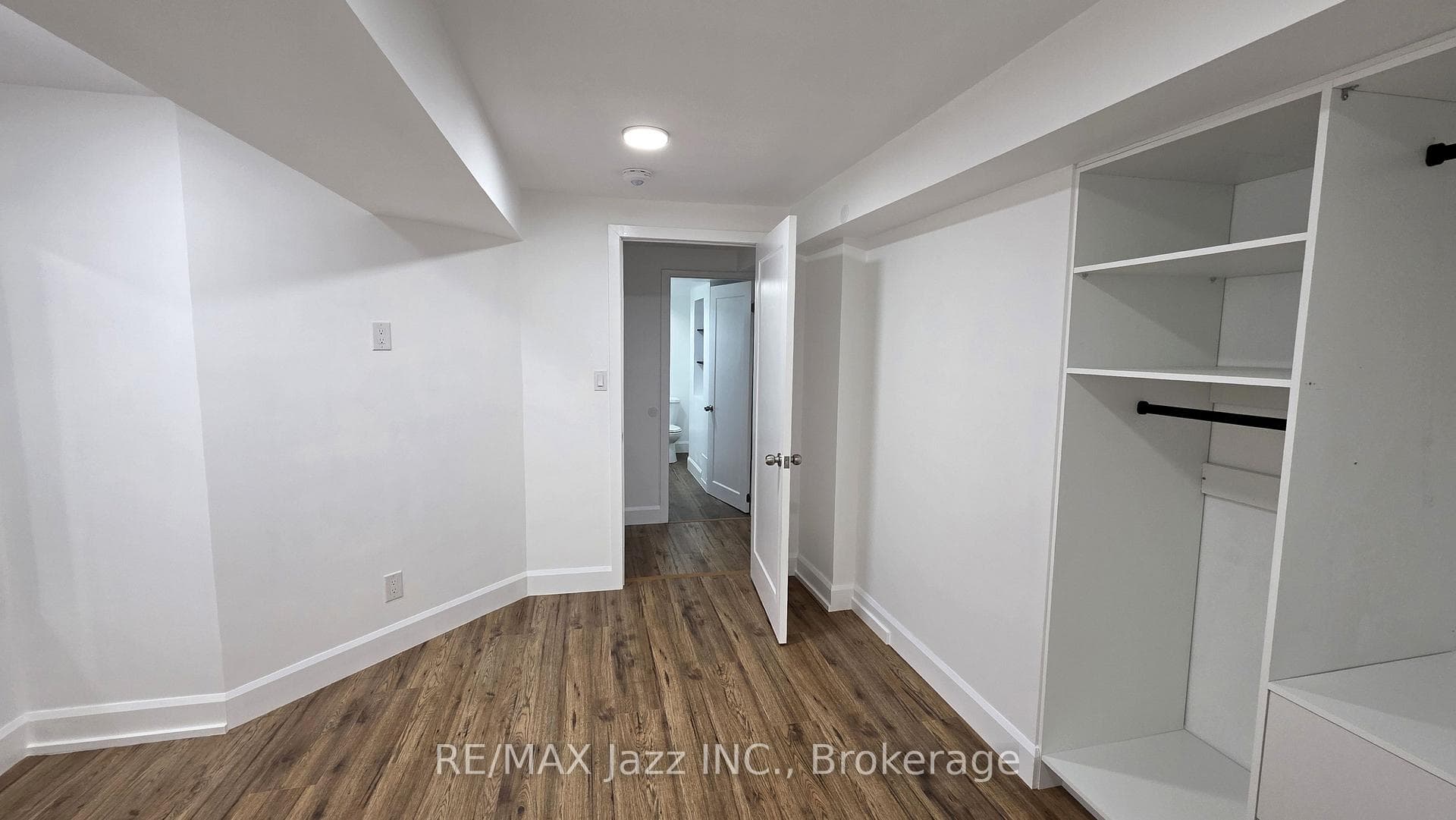 9 Maconnachie Place Unit Lower photo 18