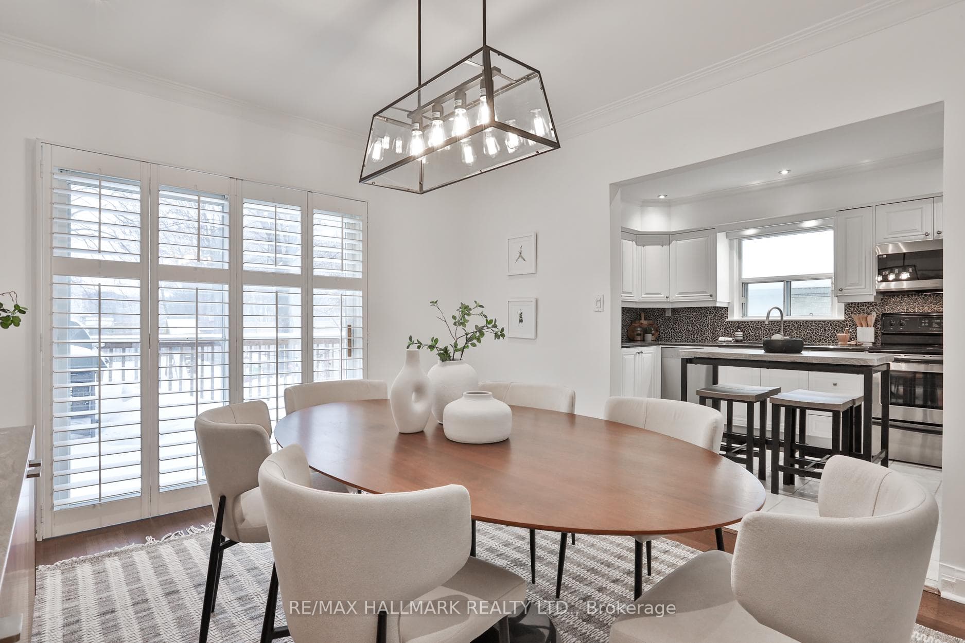 299 Ridley Boulevard photo 8