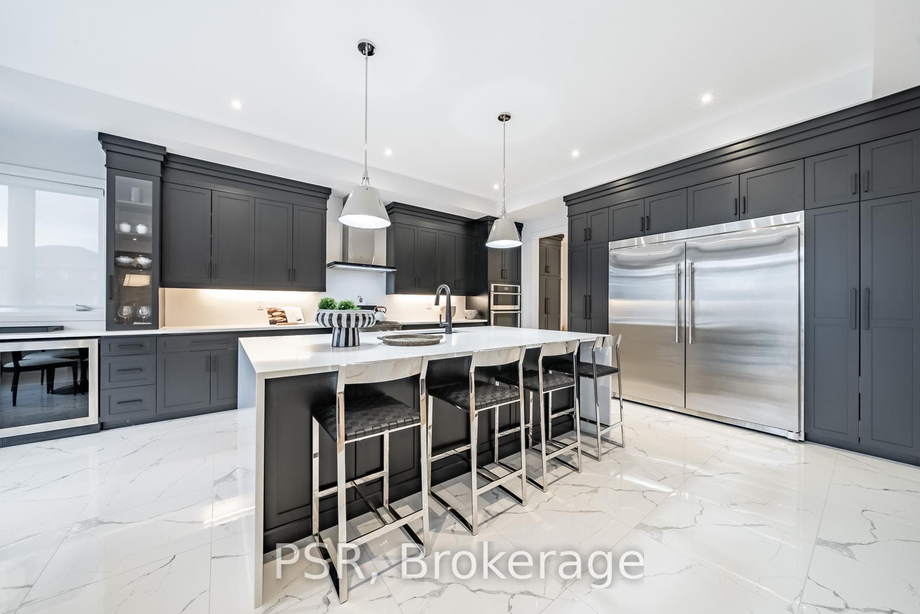 129 Daugaard Avenue photo 8