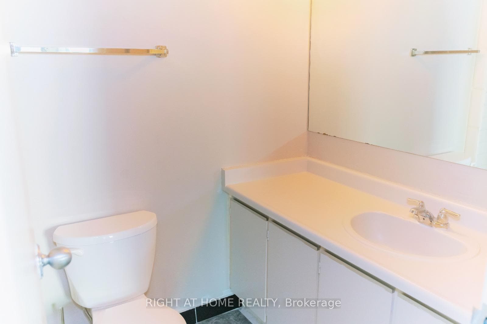 2871 Richmond Road Unit 1516 photo 20