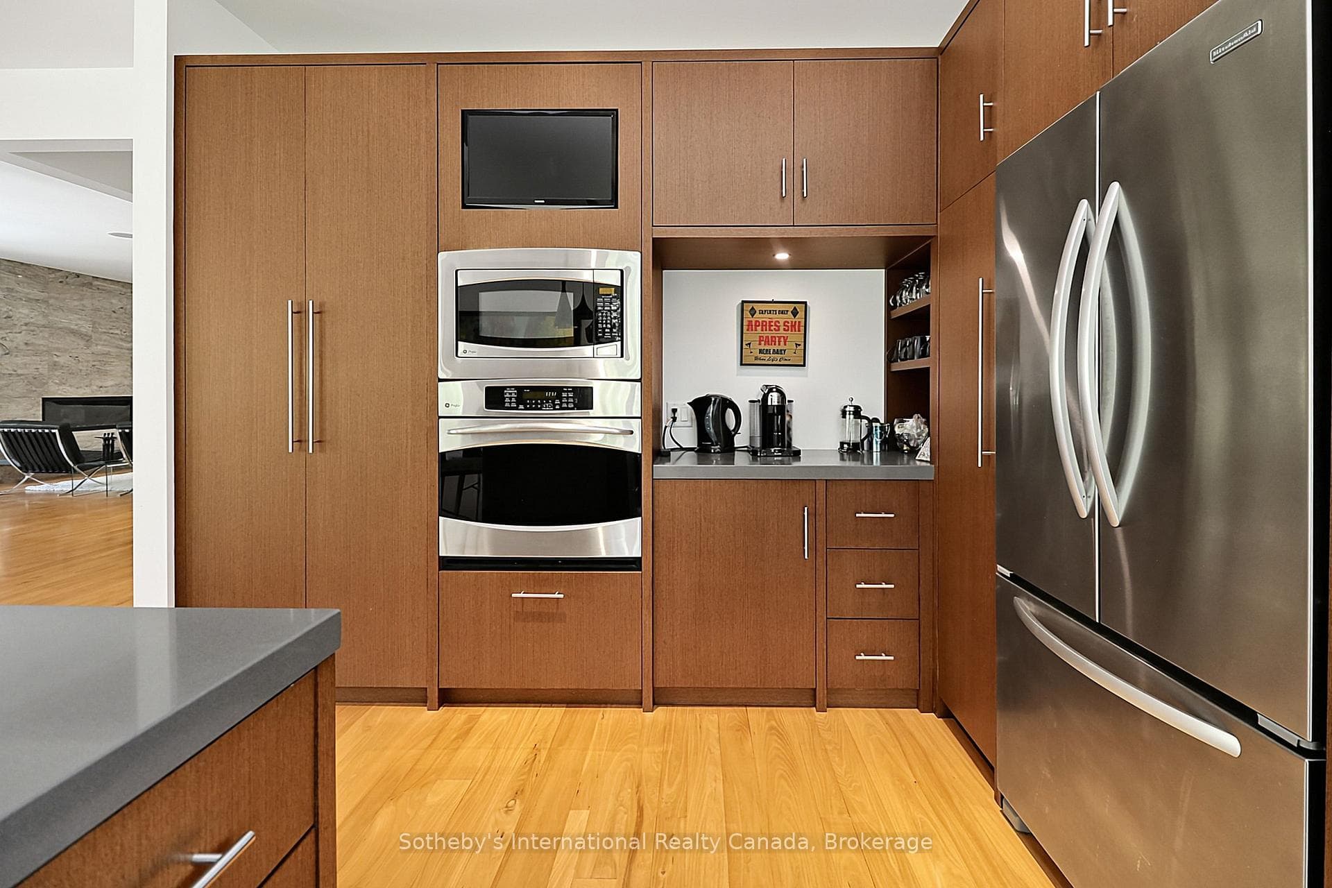 4 Holly Court photo 16