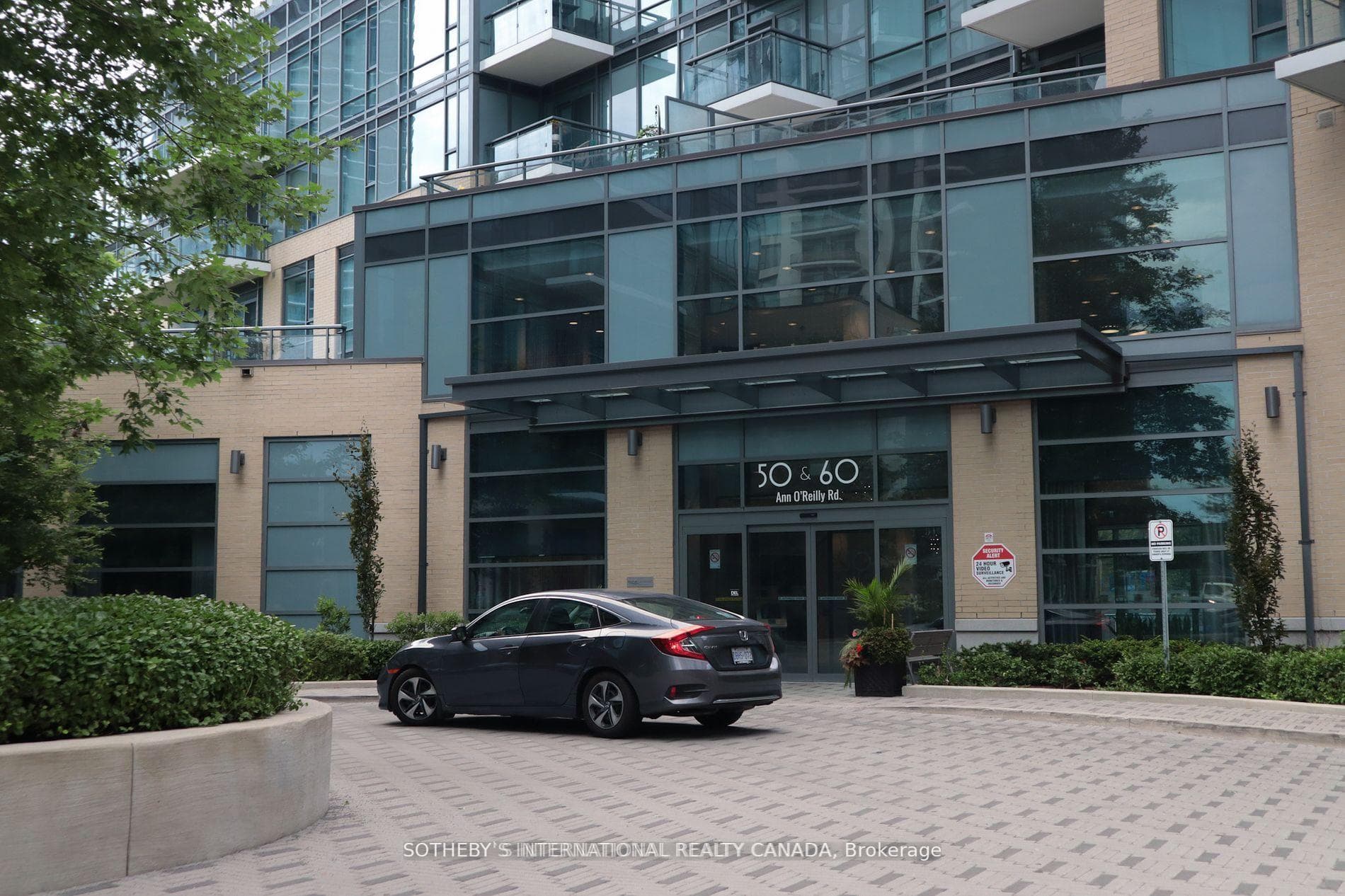 50 Ann O'Reilly Road Unit 2210 photo 4