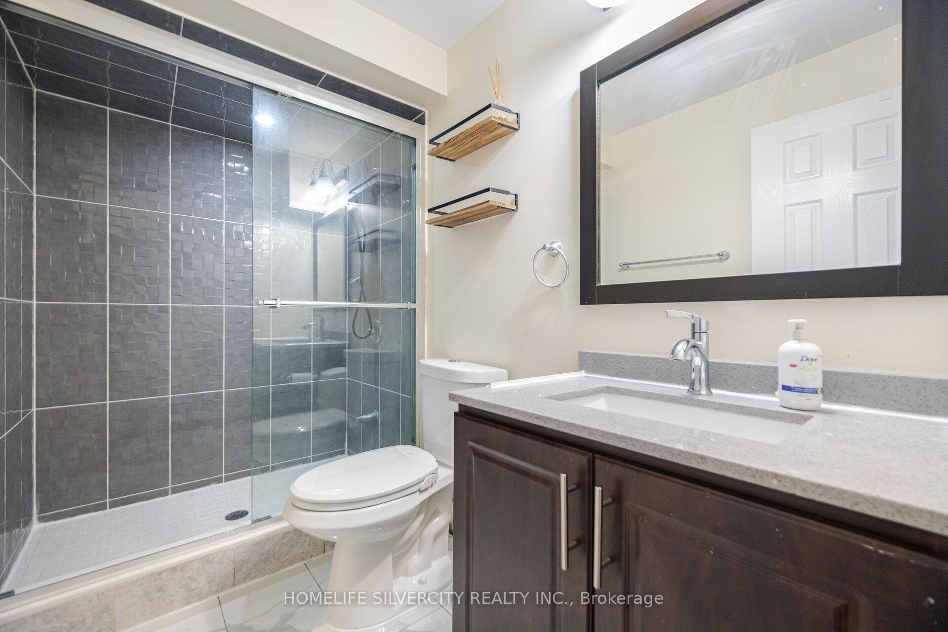80 Scotchmere Crescent photo 45
