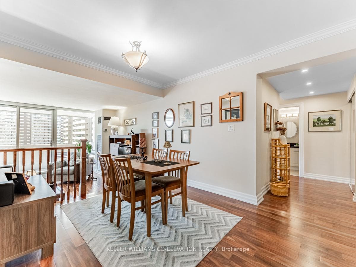 Spacious Dining Room...Throw A Dinner Party!
