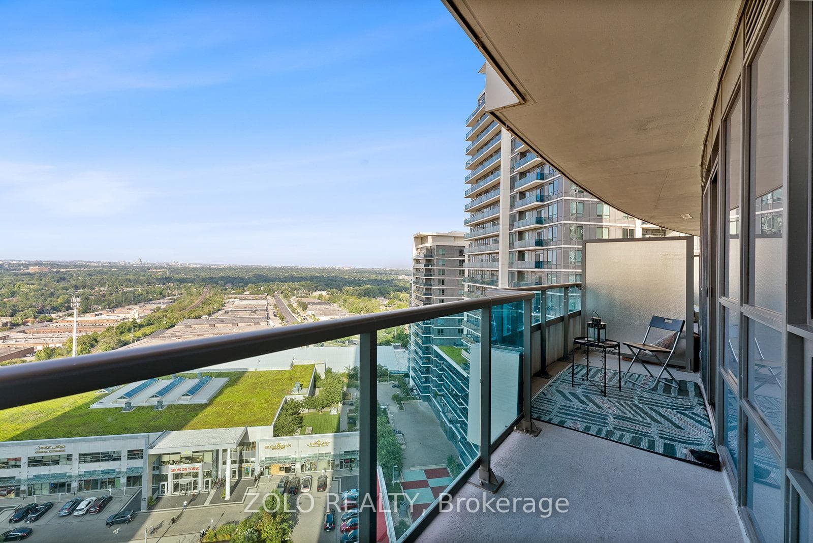 7171 Yonge Street Unit 1603 photo 20