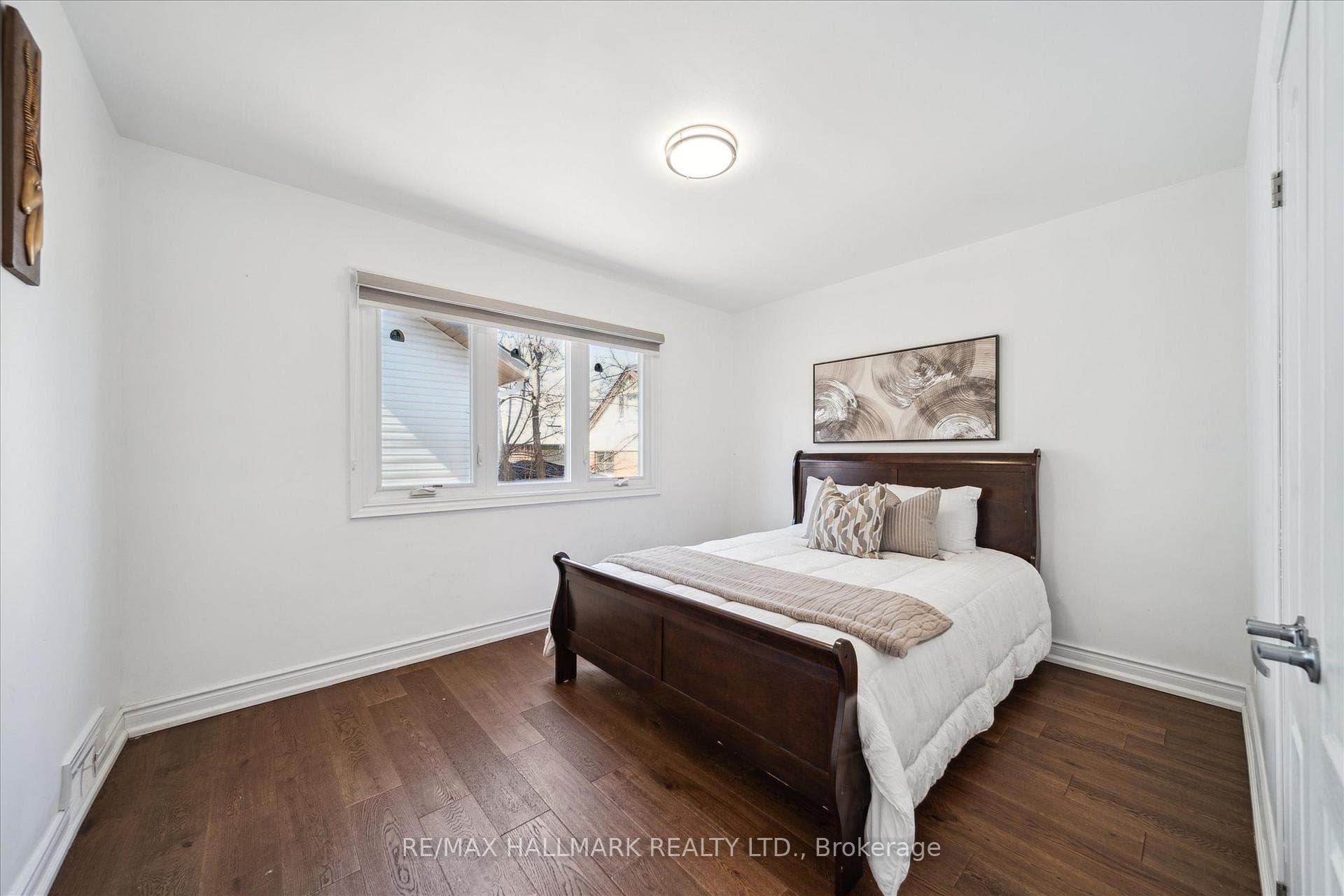 728 Brimley Road photo 22