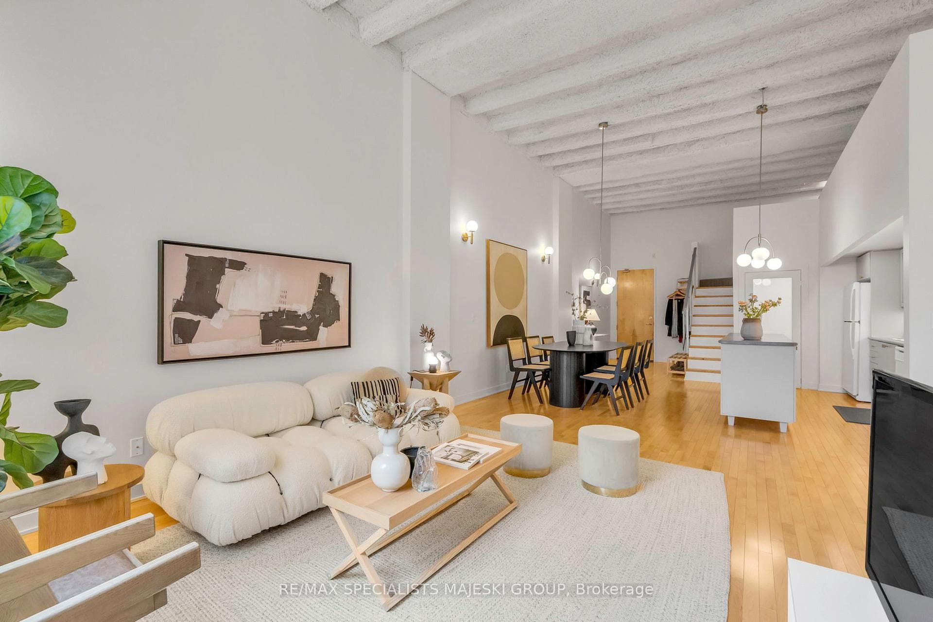 21 Nassau Street Unit 206 photo 17