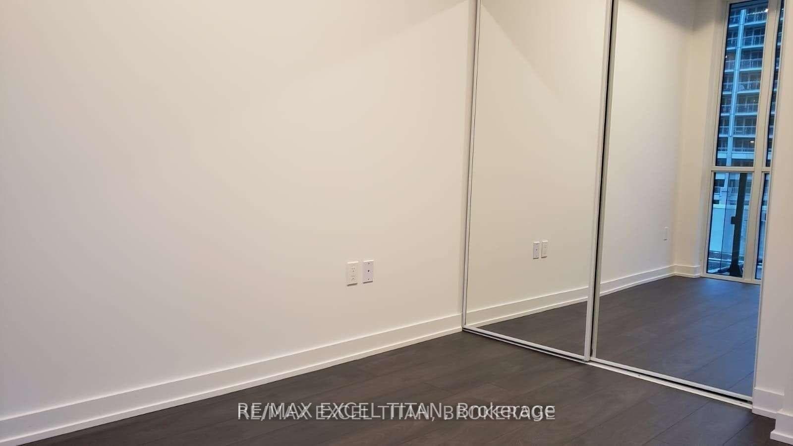 38 Iannuzzi Street Unit 722 photo 6