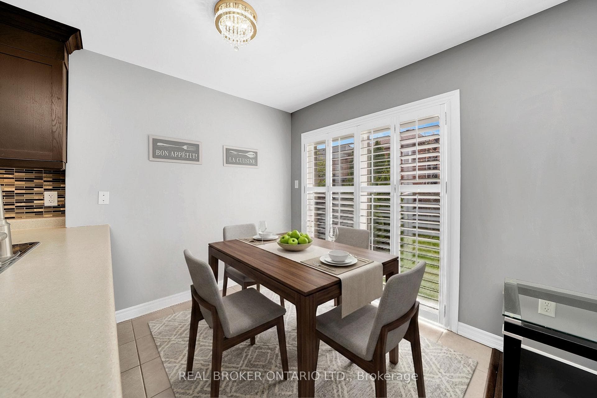 134 Mccready Drive photo 10