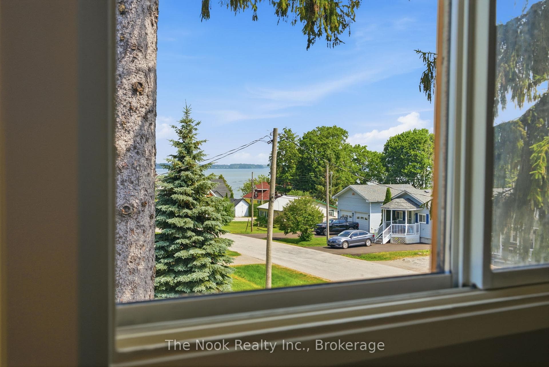 30 Lakeview Avenue photo 24