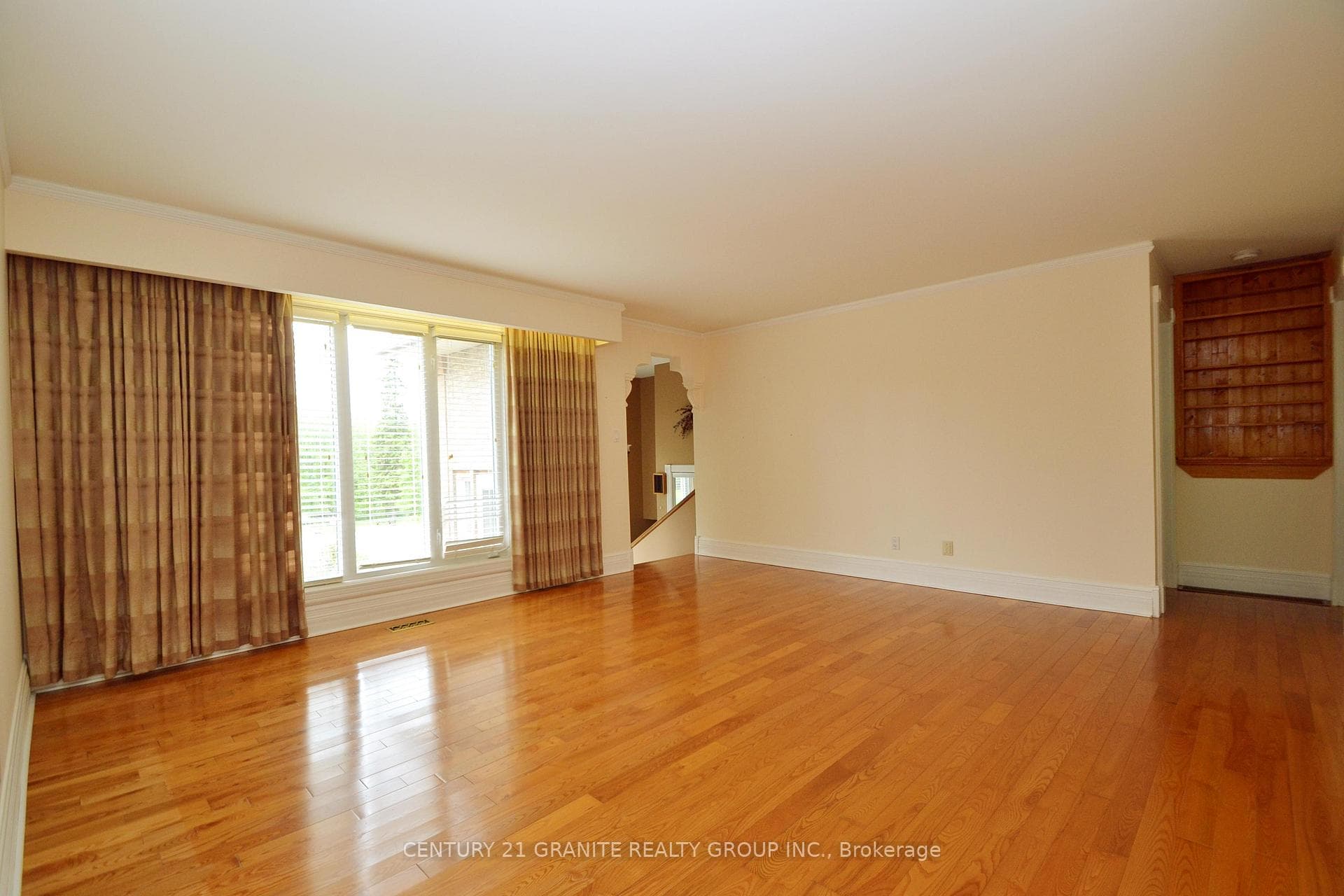 257 Hastings Street photo 22