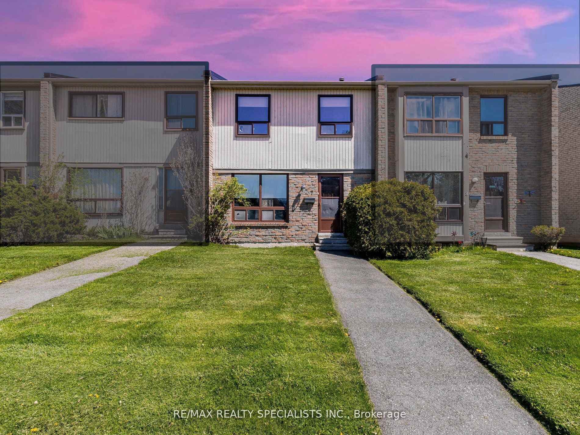 7 Guildford Crescent Unit 7 photo 1