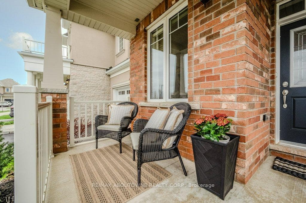 81 Celano Drive photo 2