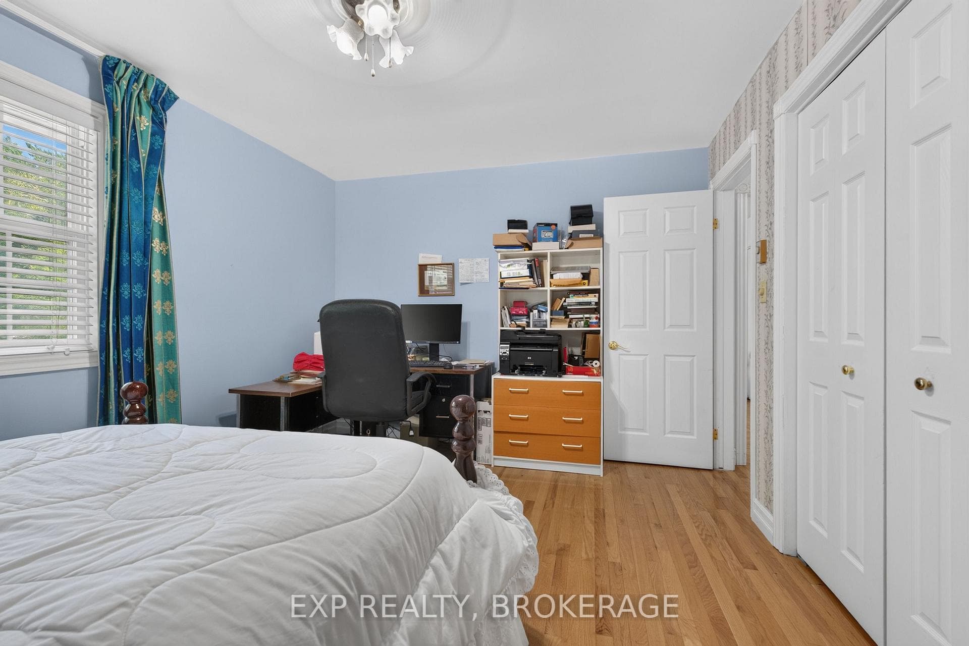 395 CARRIE Crescent photo 15