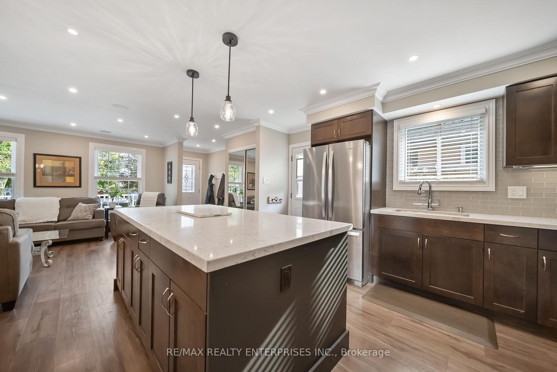 2025 Canning Court photo 7