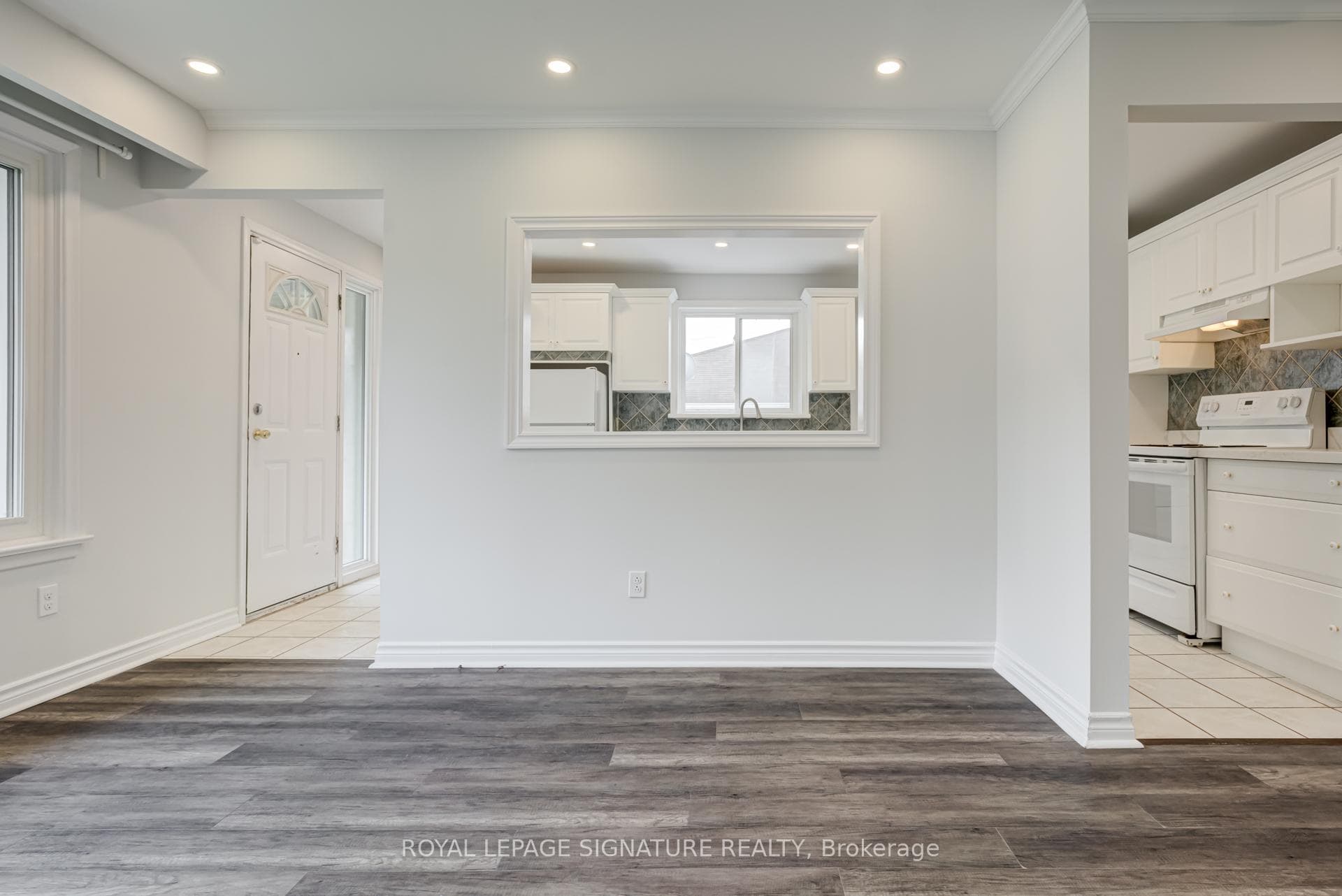 144 Willow Lane Unit Main photo 8