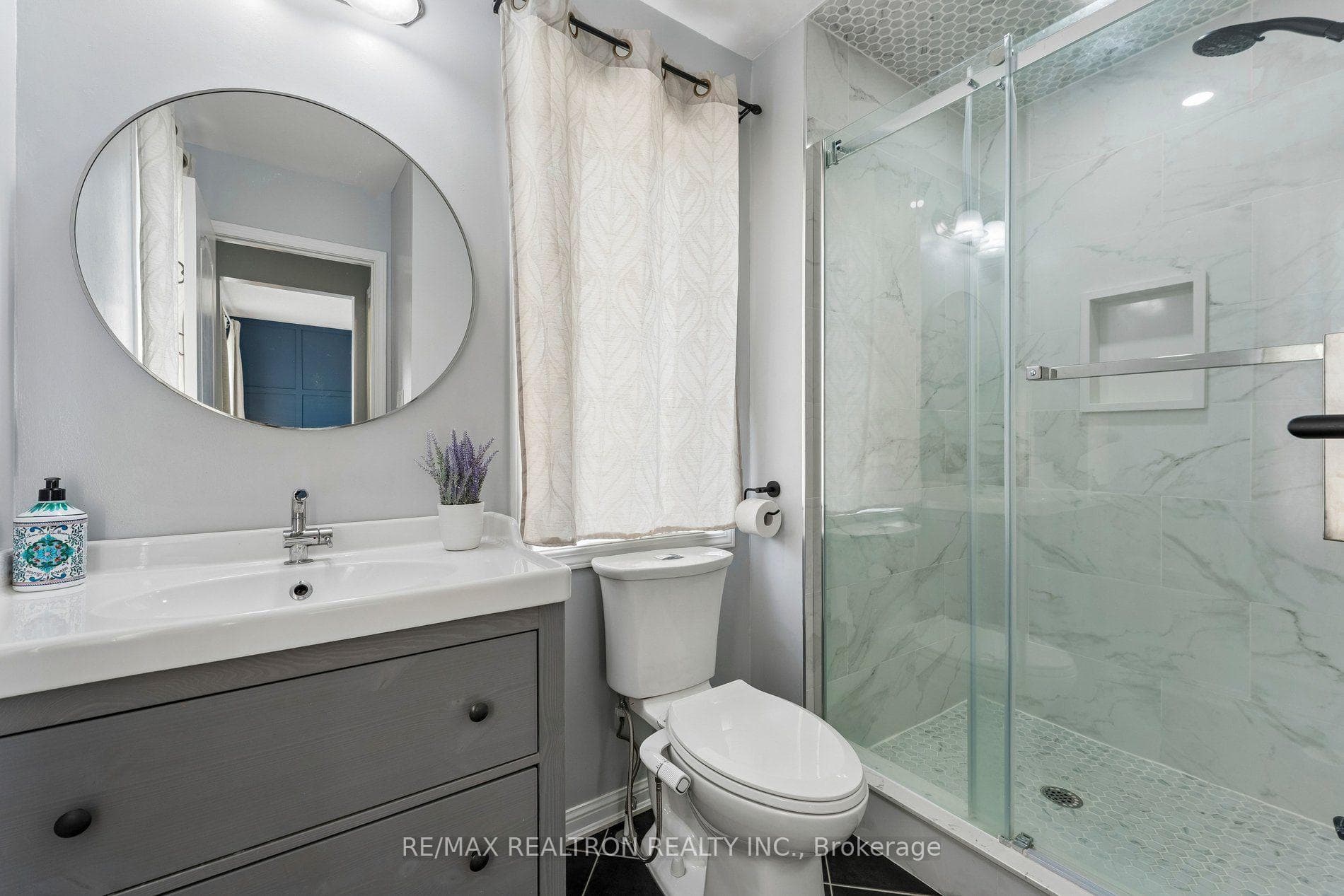 800 Fowles Court photo 35