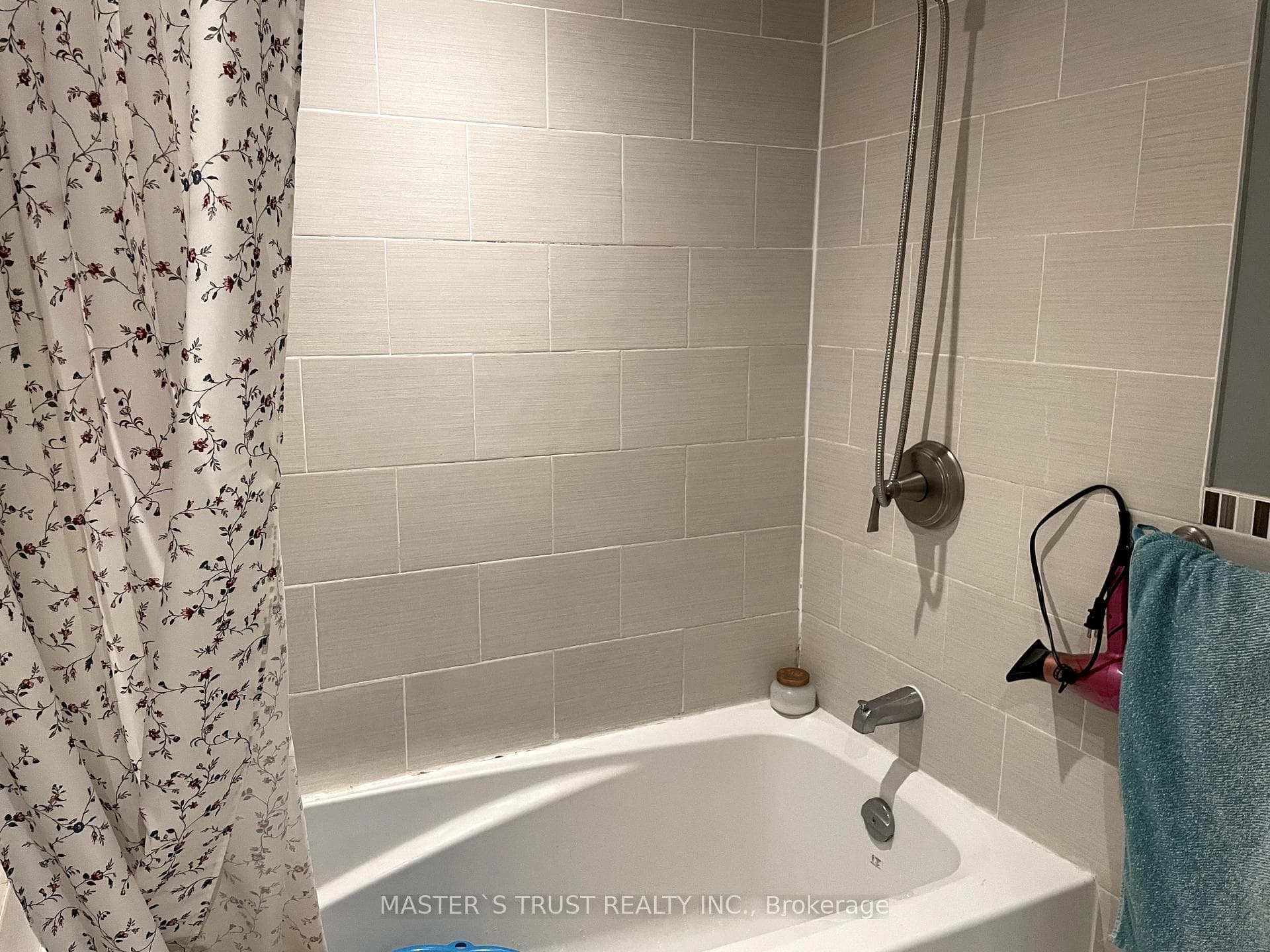 1001 Bay Street Unit 2411 photo 17