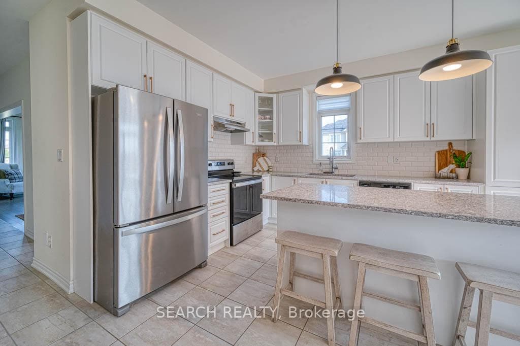 35 Wheatberry Crescent photo 15