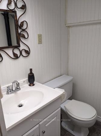 9 Avalon Avenue photo 25