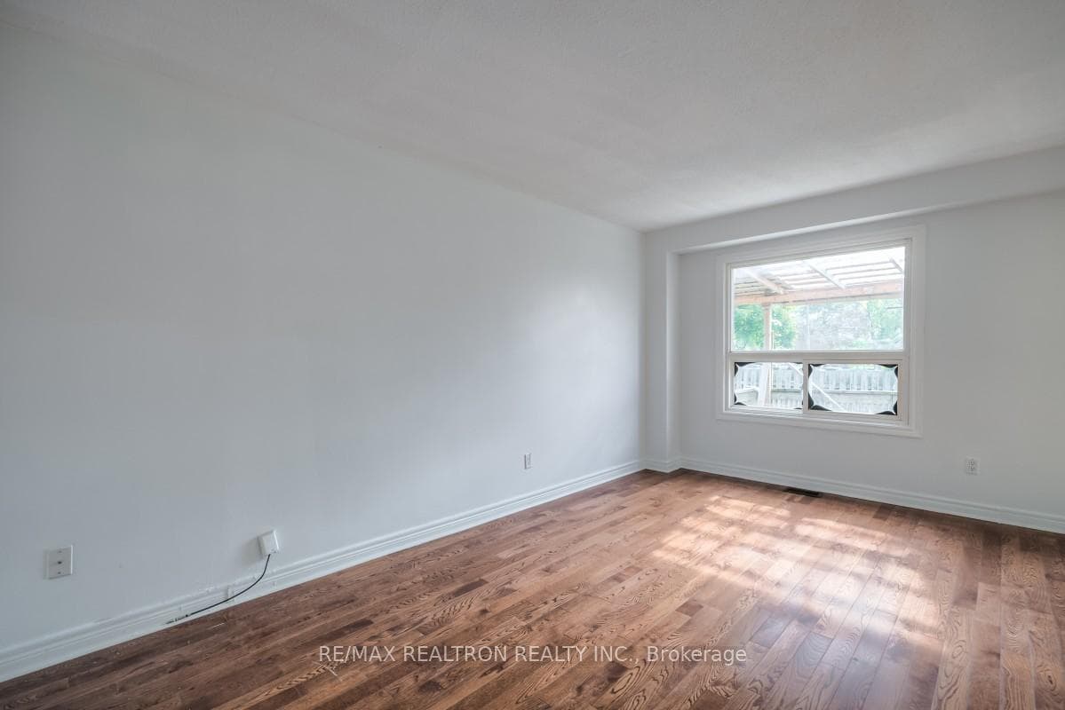 1361 Everton Street Unit Main photo 6