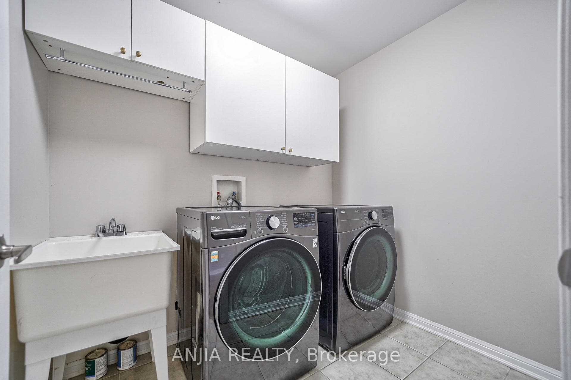 42 Ken Laushway Avenue photo 20