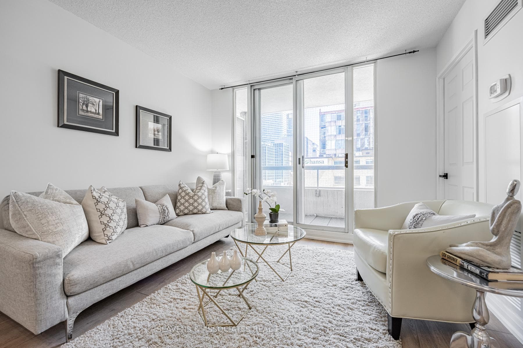 43 Eglinton Avenue Unit 606 photo 11