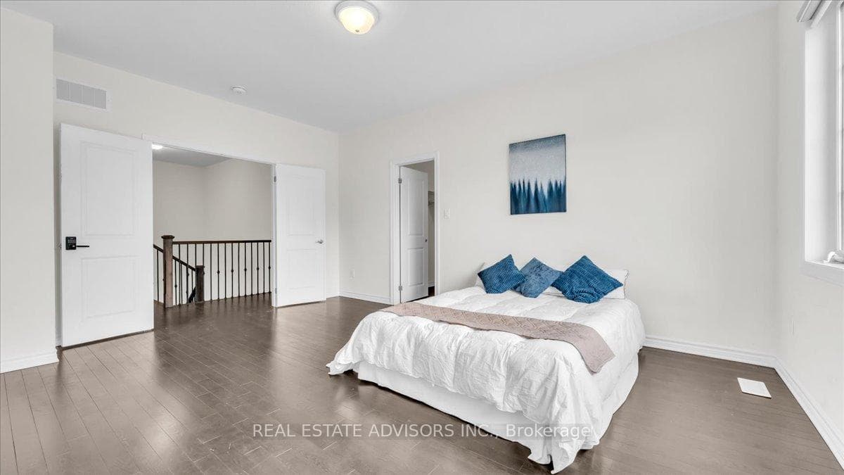 2 Tweedhill Avenue photo 23