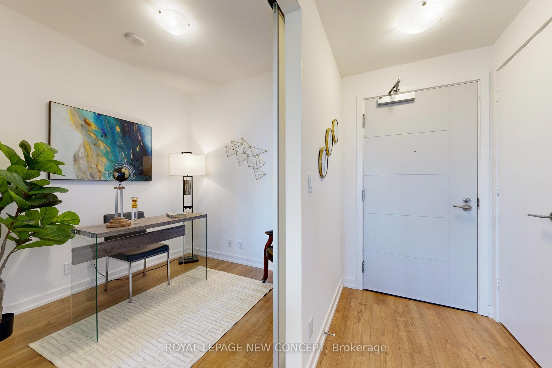 203 College Street Unit 2609 photo 5