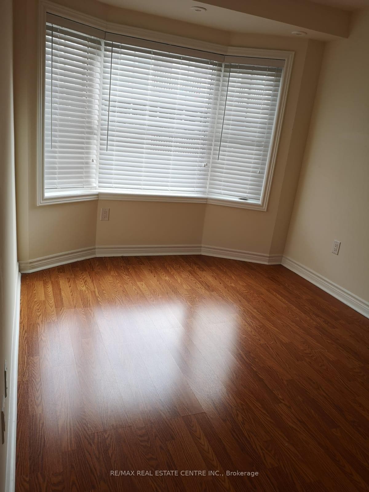 600 Shoreline Drive Unit 1 photo 22