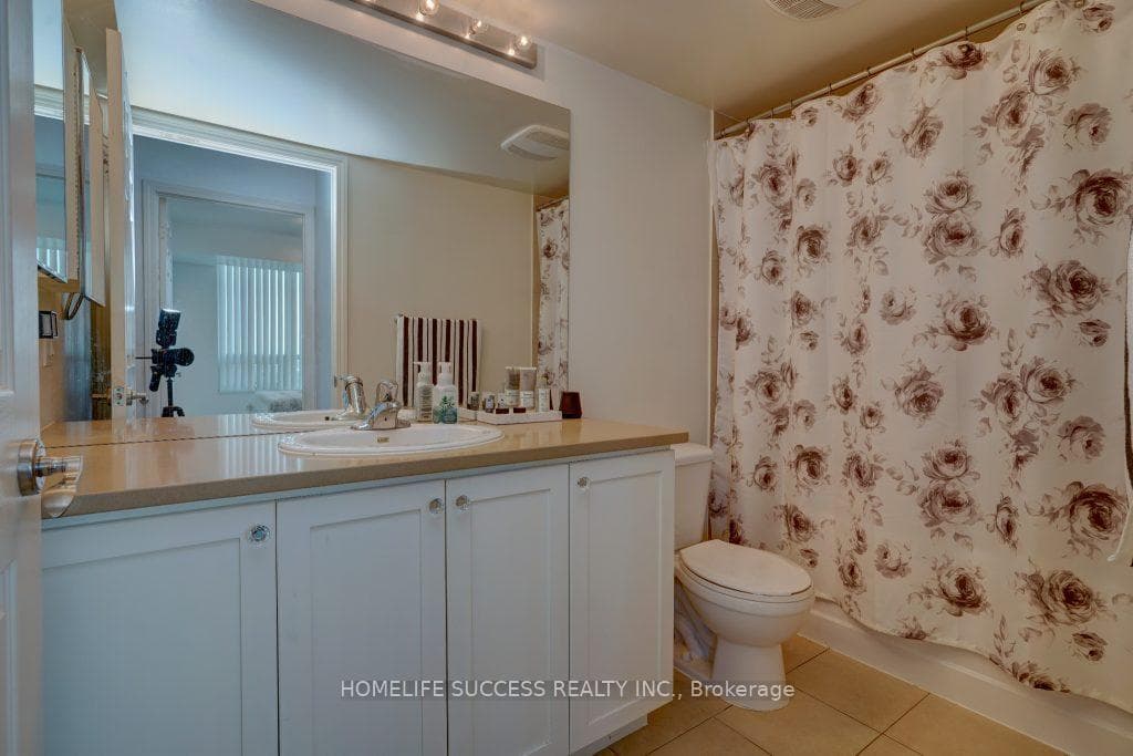 88 Grangeway Avenue Unit 2902 photo 19