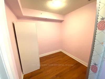 372 Highway 7 Road Unit 623 photo 13
