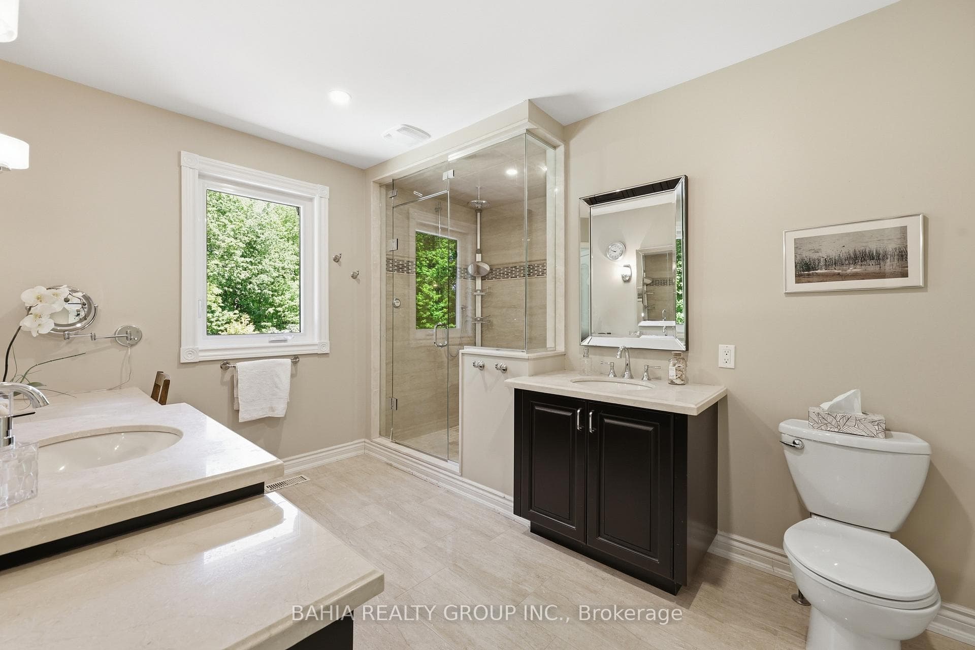 8663 Wood Close photo 35