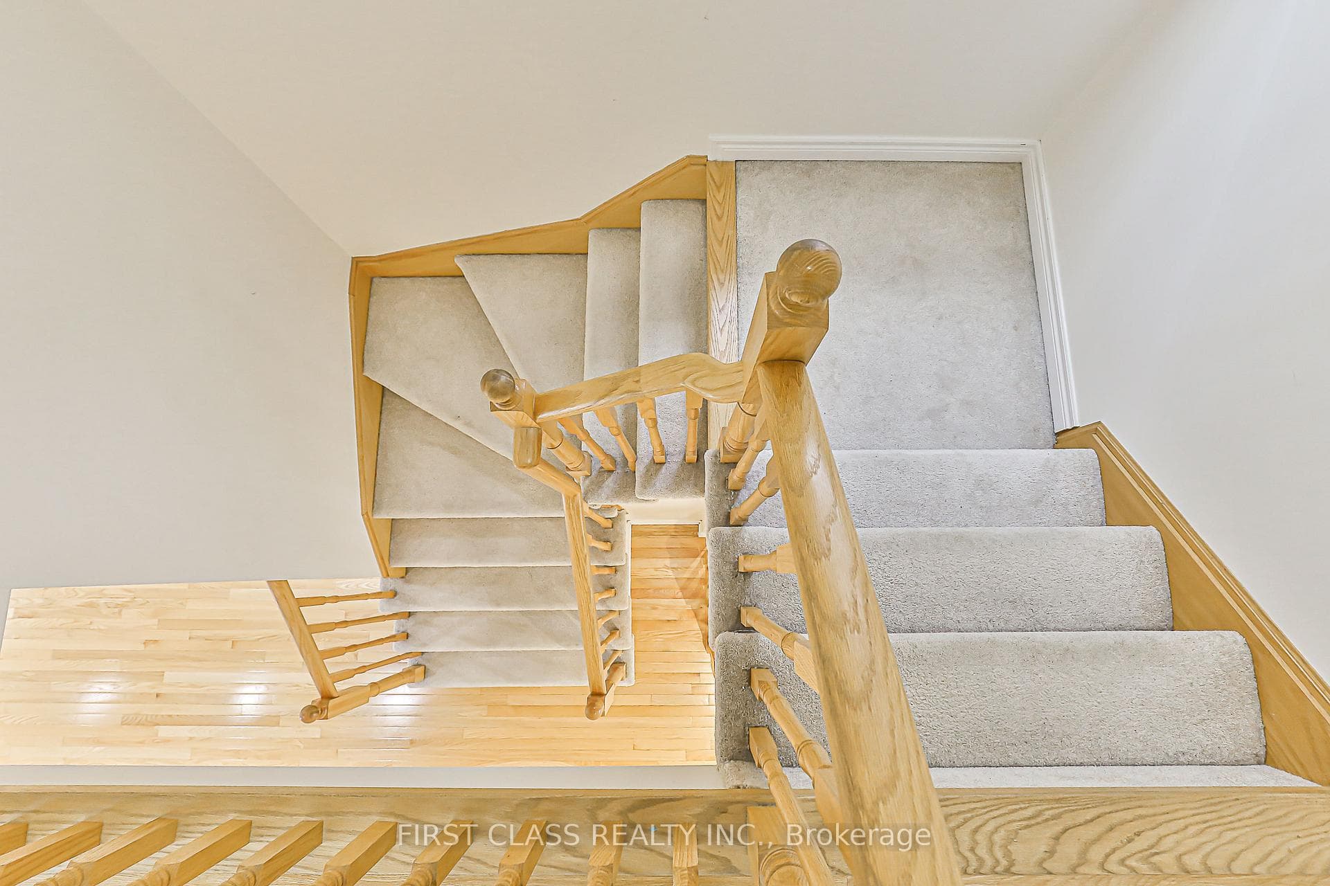 35 Kirkland Place photo 39