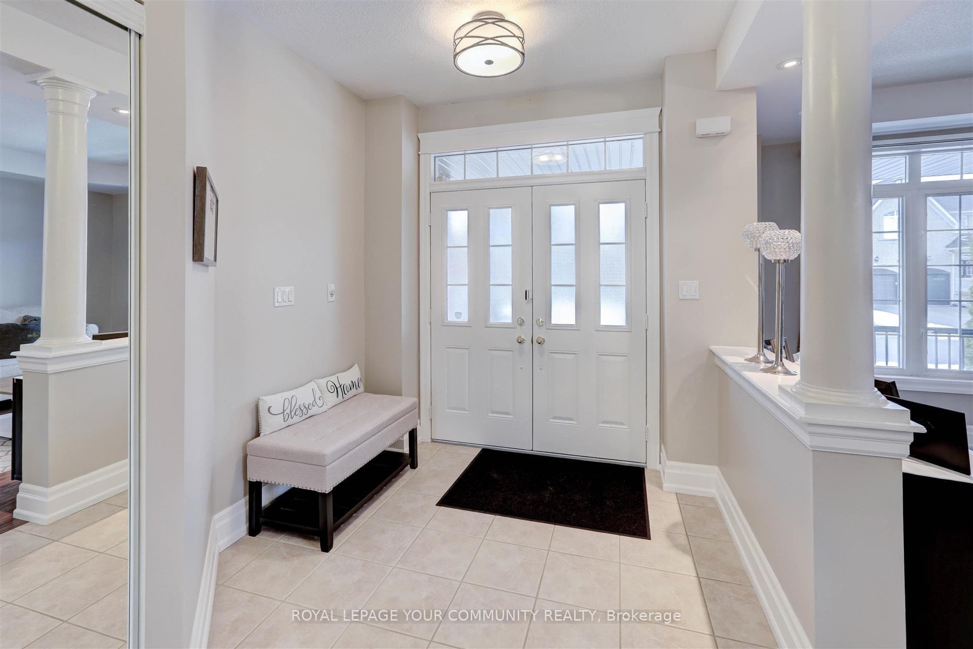 17 Rosena Lane photo 3