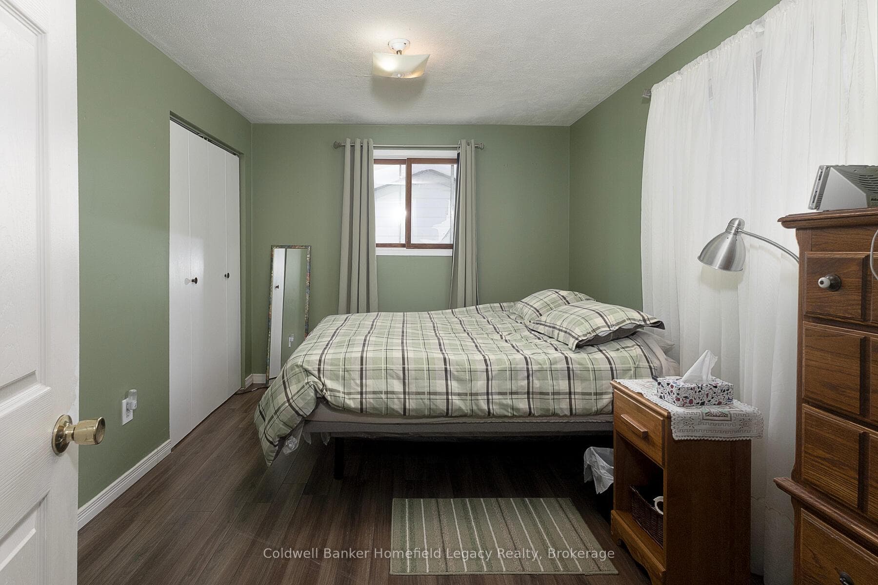 36 Thomas Street photo 14