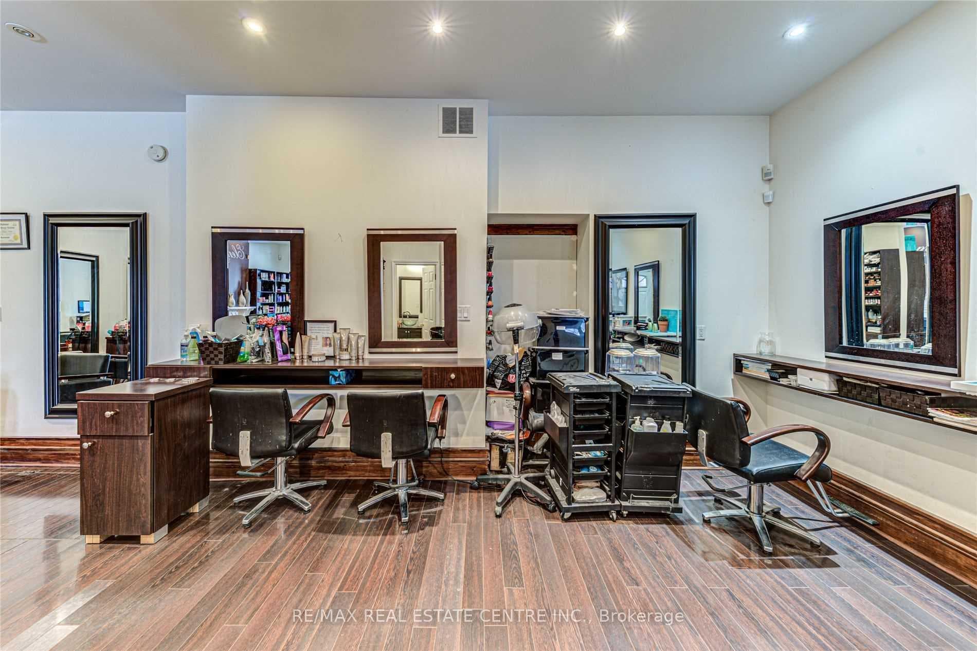 293 Broadway N/A photo 9
