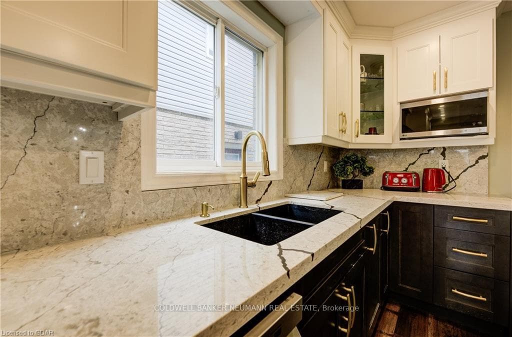 282 Grange Road photo 15