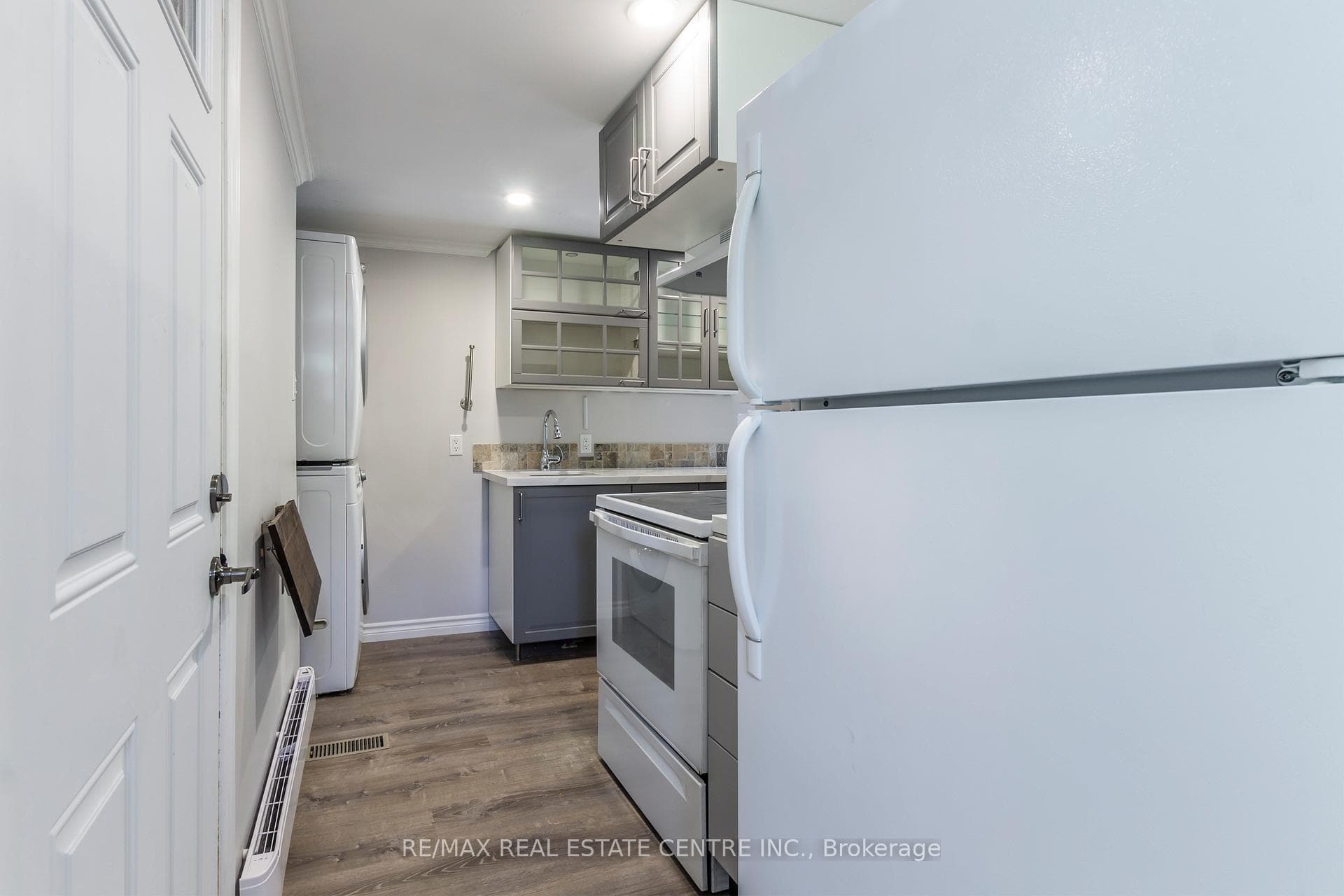 2nd kitchen