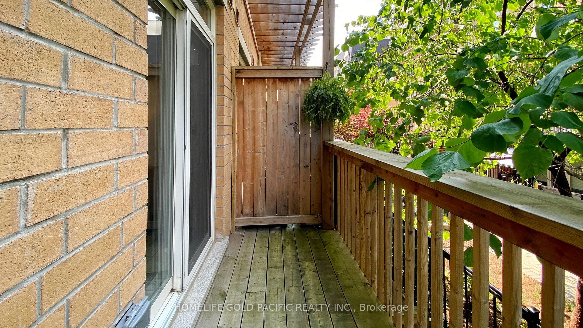 370 Hopewell Avenue Unit 116 photo 34