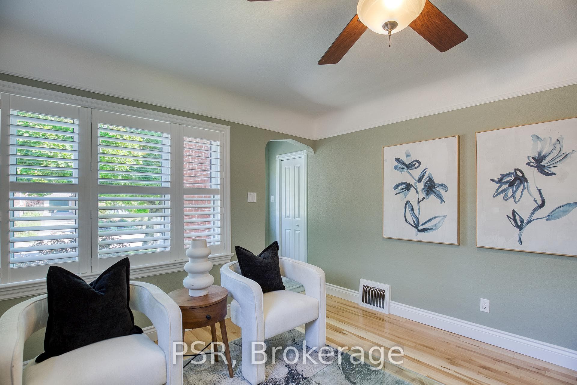 35 Peltz Avenue photo 4
