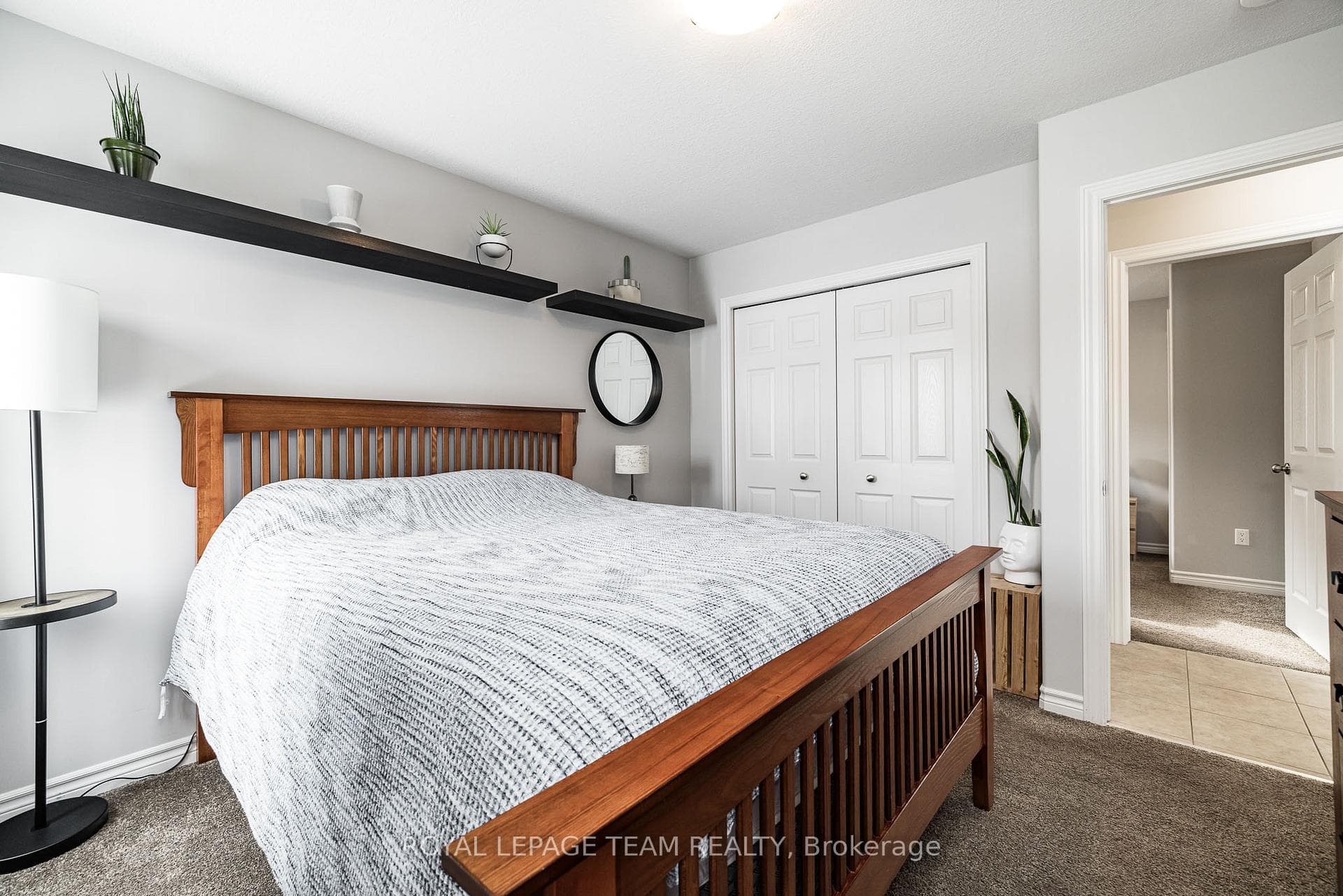 17 Lee Avenue photo 19