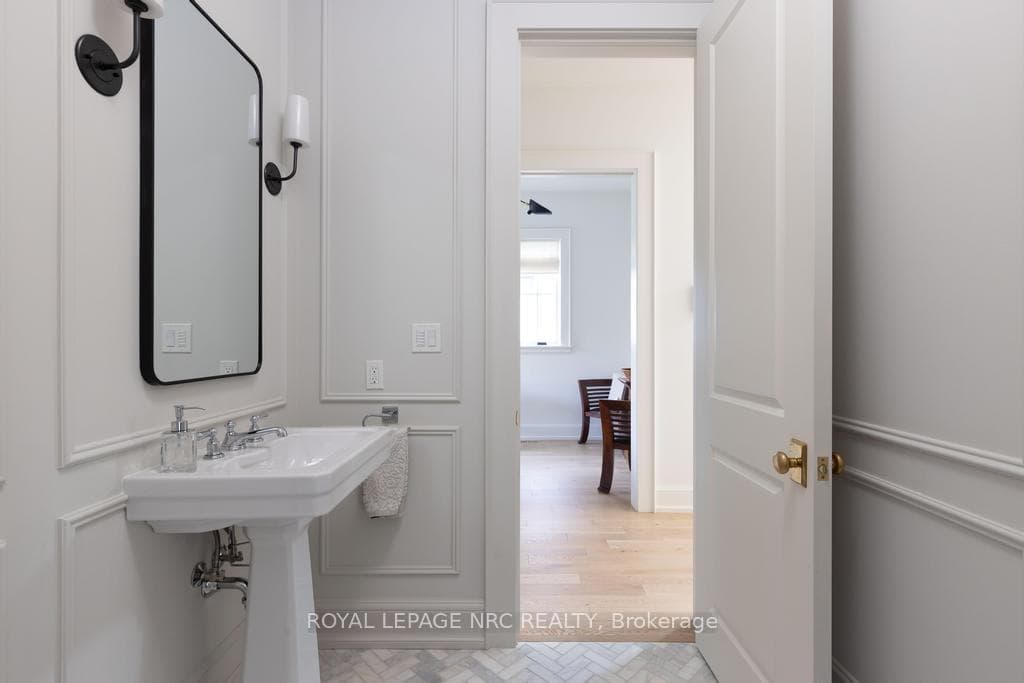 166 Dalhousie Avenue photo 21
