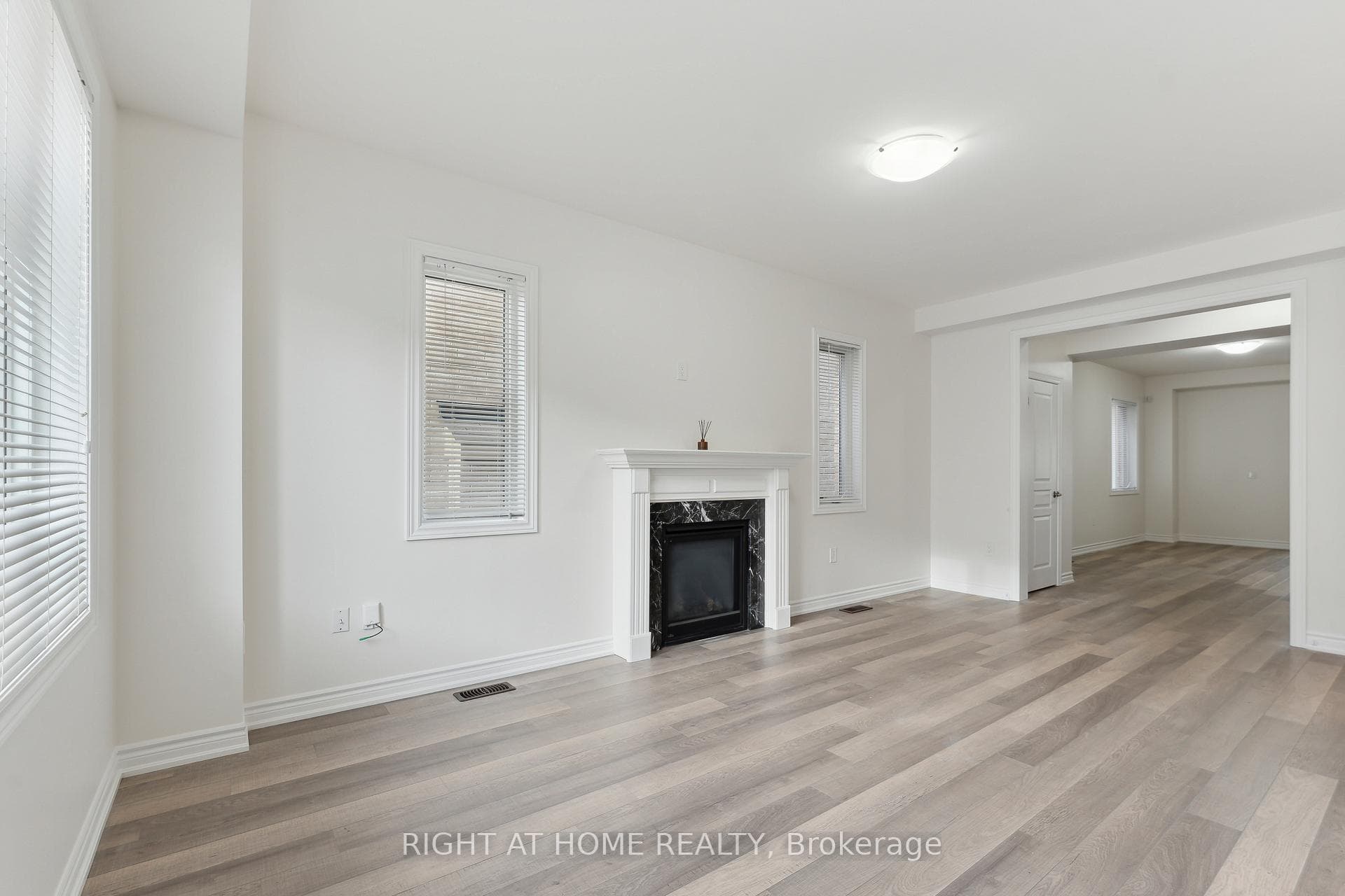 1538 Chretien Street photo 13