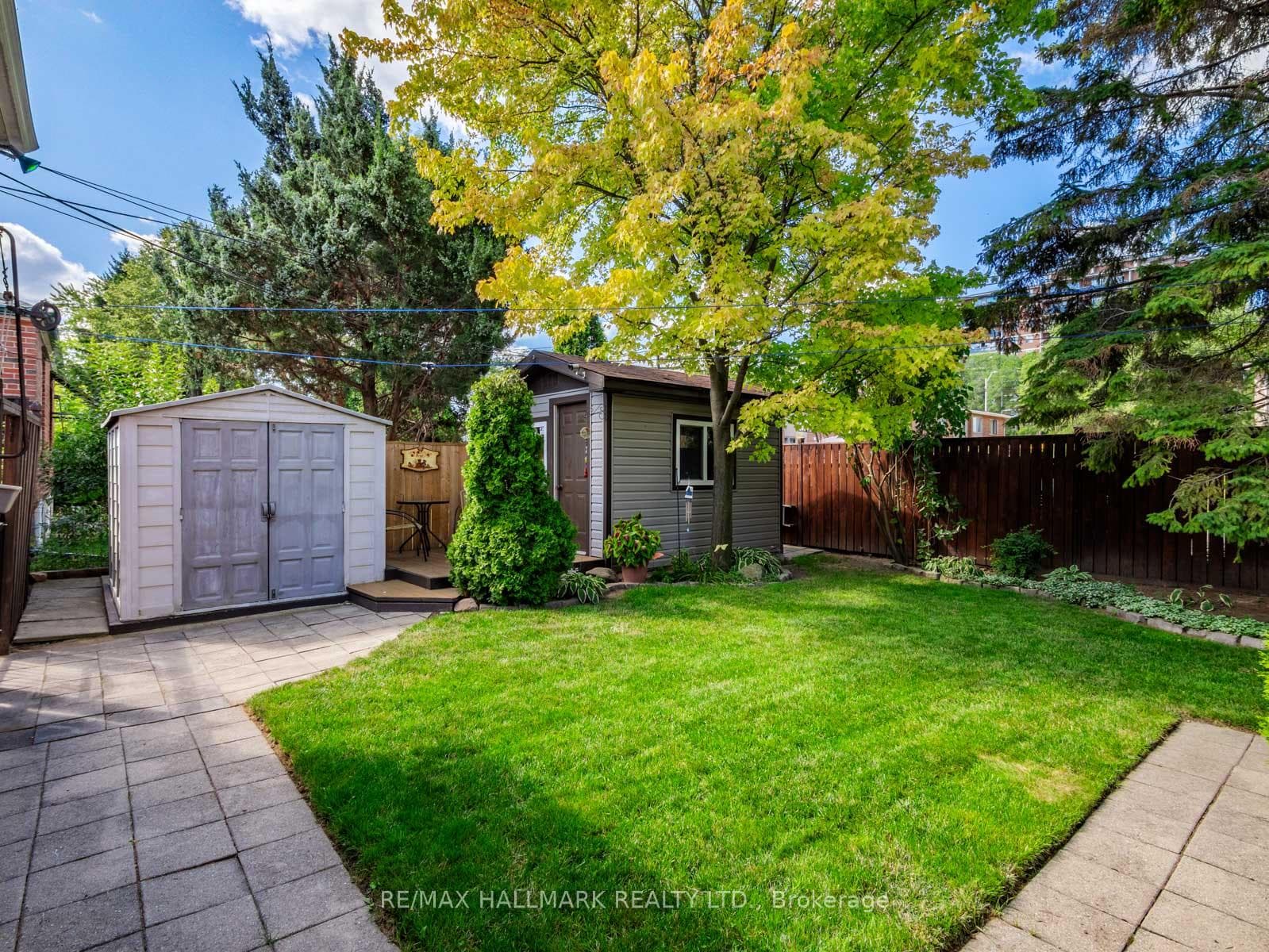 60 Greylawn Crescent photo 35