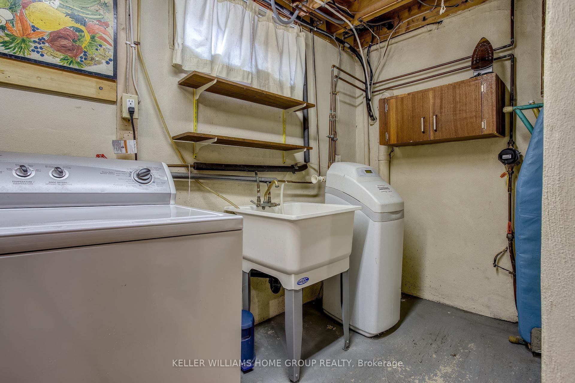 146 Grange Street photo 34
