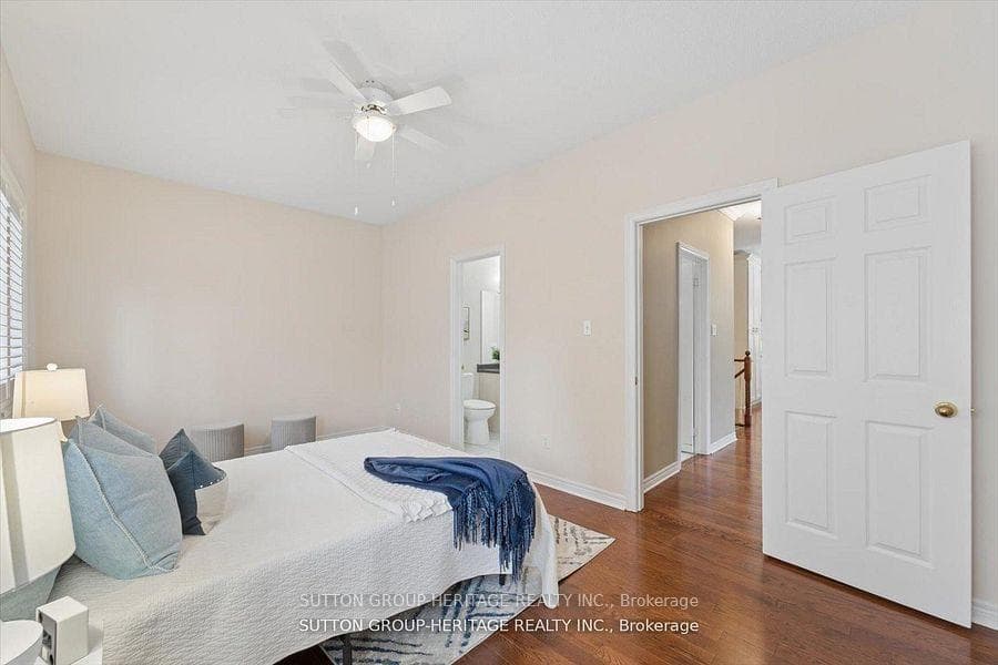 1886 Pine Grove Avenue photo 26