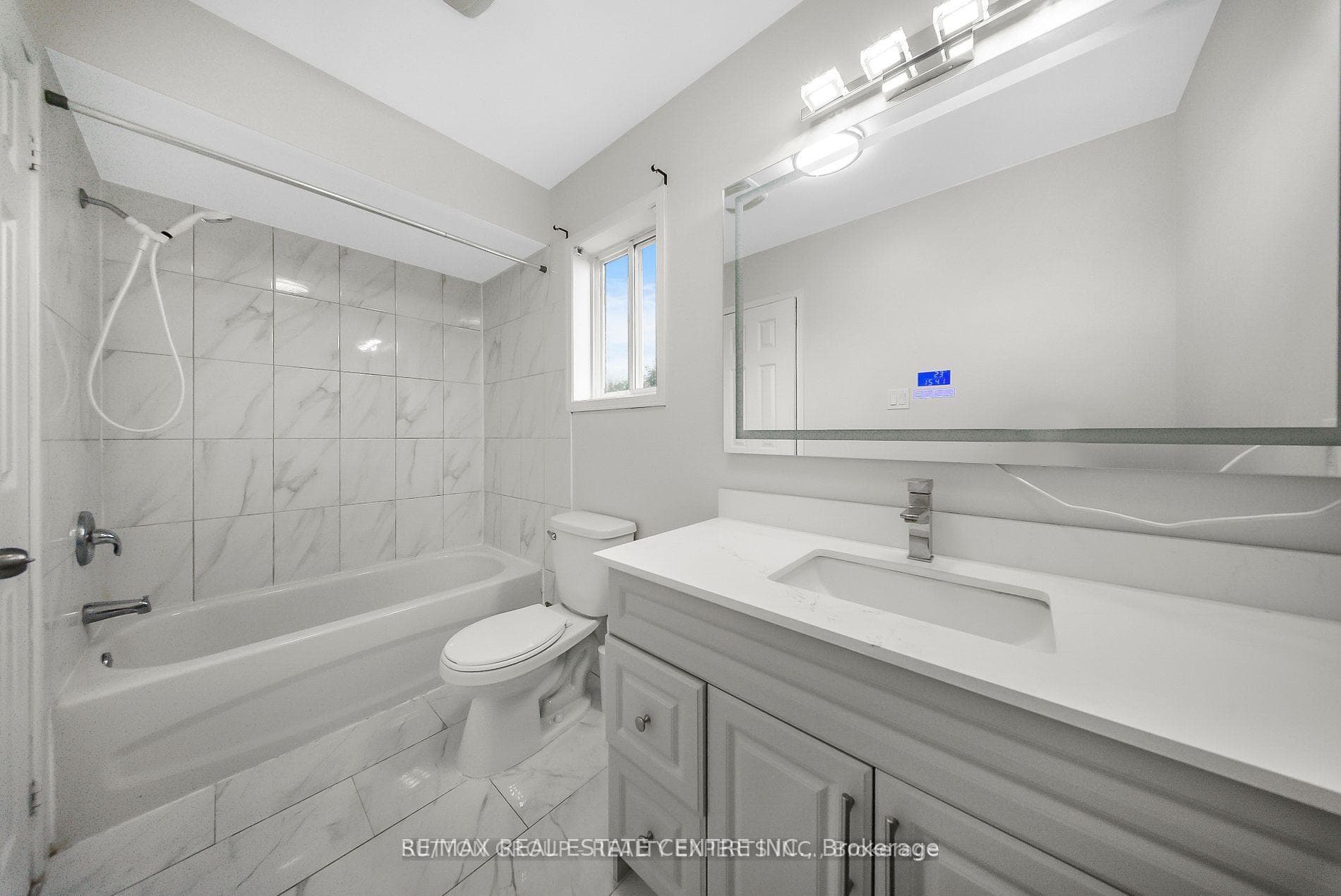 149 Osborn Avenue photo 8