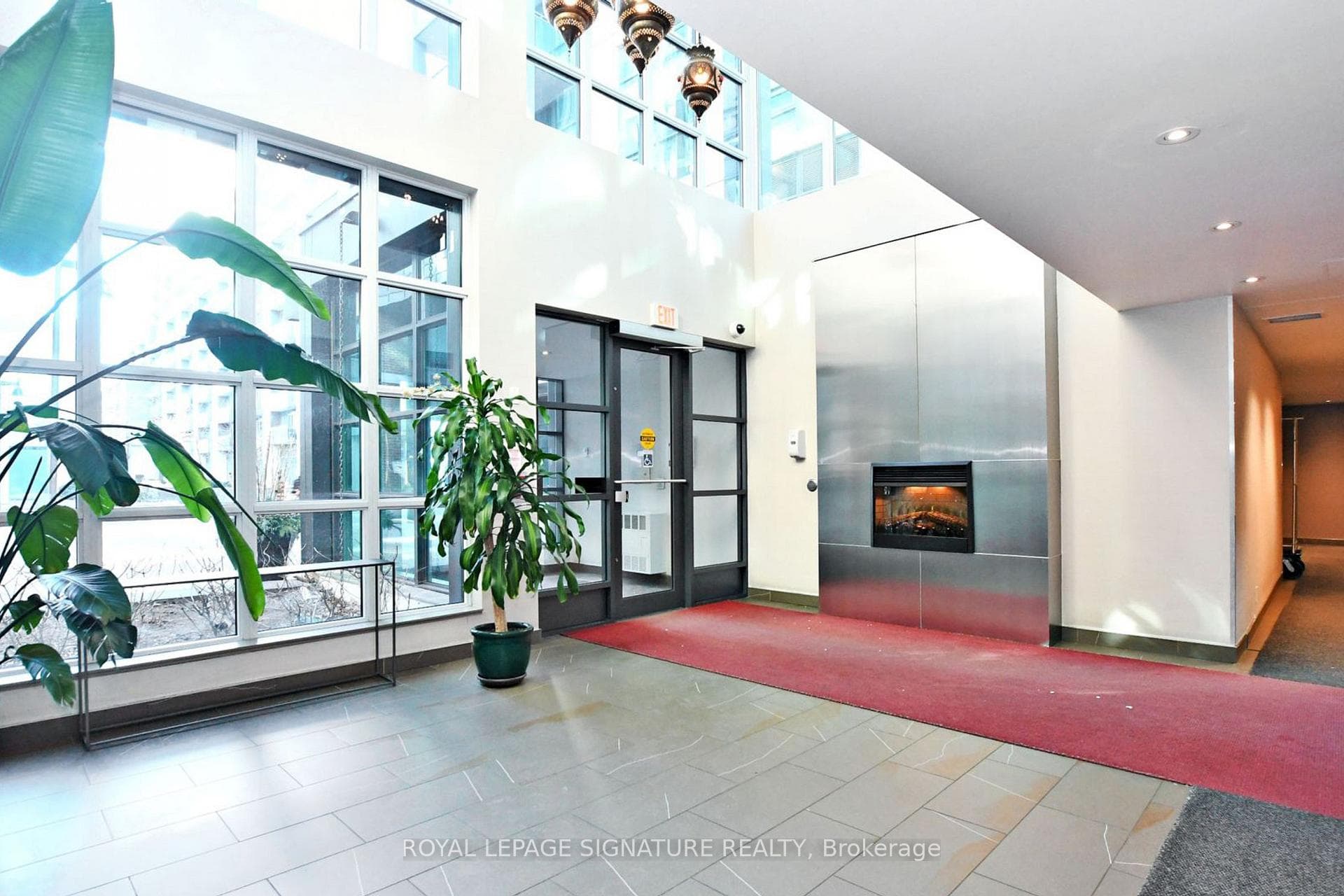 1171 Queen Street Unit 1508 photo 4
